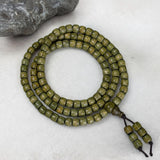 Kenlina Natural Green Sandalwood Meditation Beaded Bracelet
